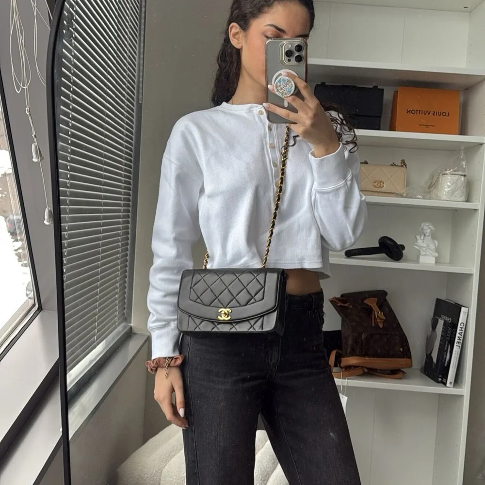 Chanel Black Quilted Shoulder Bag with Gold Accents - Picture 10 of 10